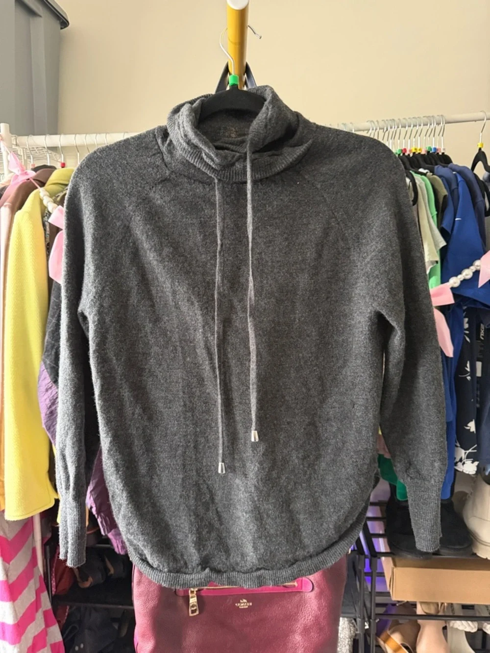 100% marino wool Grey Cowl Neck Pullover Sweater size small